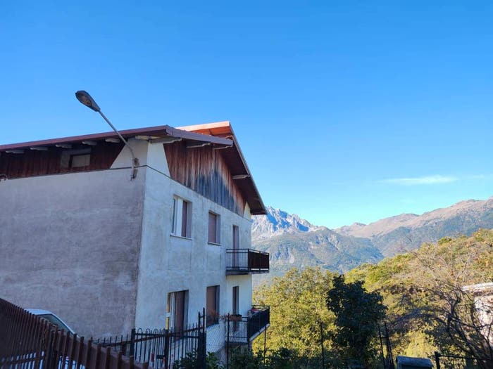 Appartamento trilocale in vendita in Via Bertolotti, Paspardo