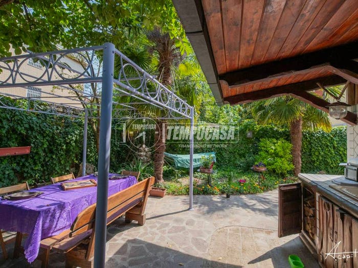 Casa con 5 locali in vendita in Buon Pastore Parco Amendola, Modena