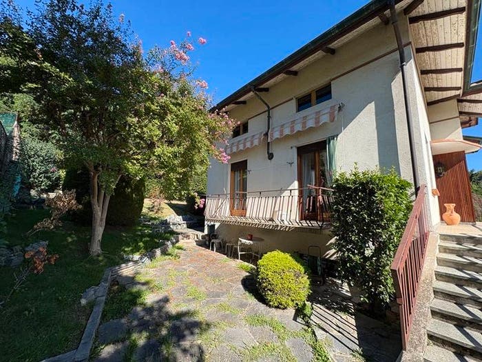 Casa con 5 locali in vendita in Via Michelangelo Golzio, San Biagio Thes, Biella