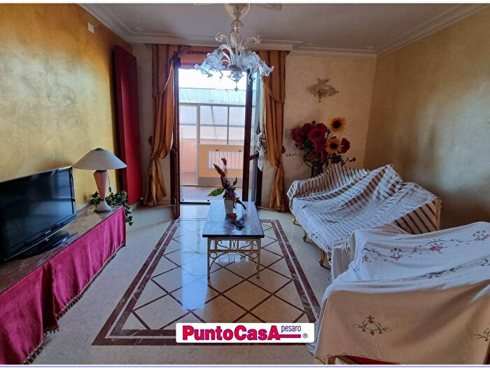 Appartamento quadrilocale in vendita in Strada Fornace Mancini, Cattabrighe Vismara, Pesaro