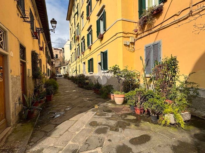 Appartamento quadrilocale in vendita in VICOLO DEL BARBI, Bolognese, Firenze