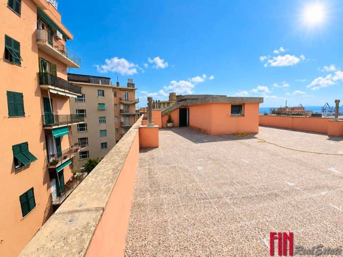 Appartamento bilocale in vendita in via Sparta, Sestri Ponente, Genova