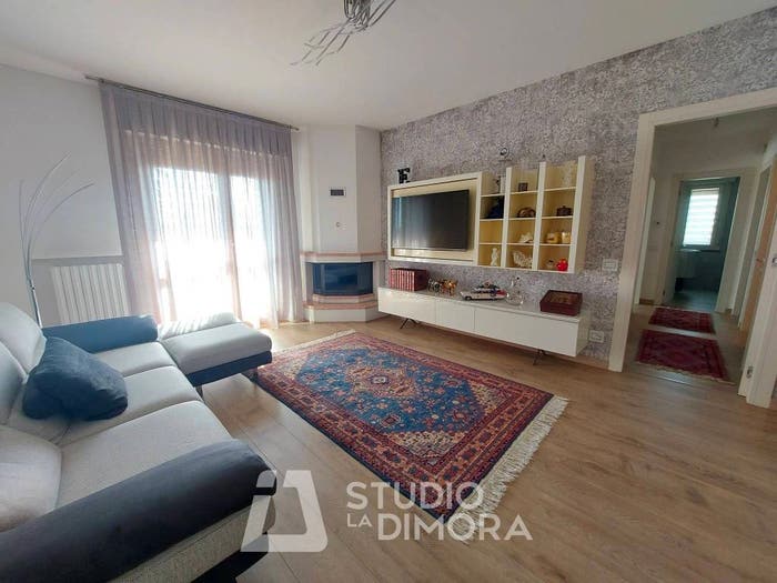 Appartamento quadrilocale in vendita in Via Urbino, Fornase, Spinea