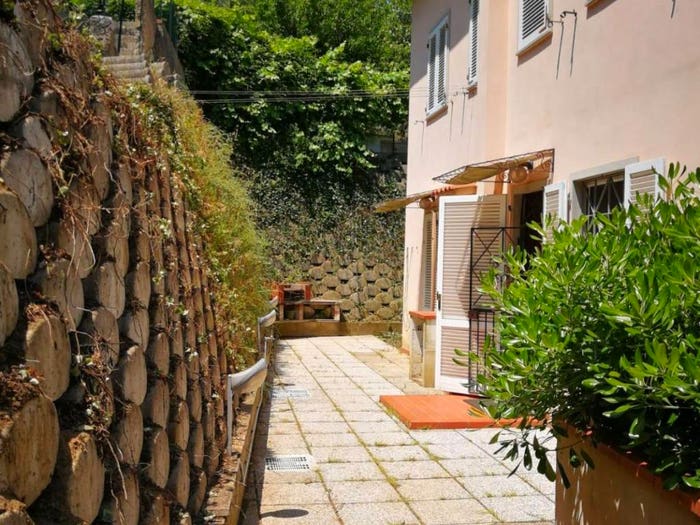 Appartamento bilocale in vendita in Via Parrana S Martino, La Casa, Collesalvetti