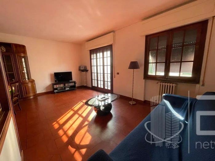 Casa con 6 locali in vendita in Via Bettino Ricasoli, Centro, Ponte Buggianese