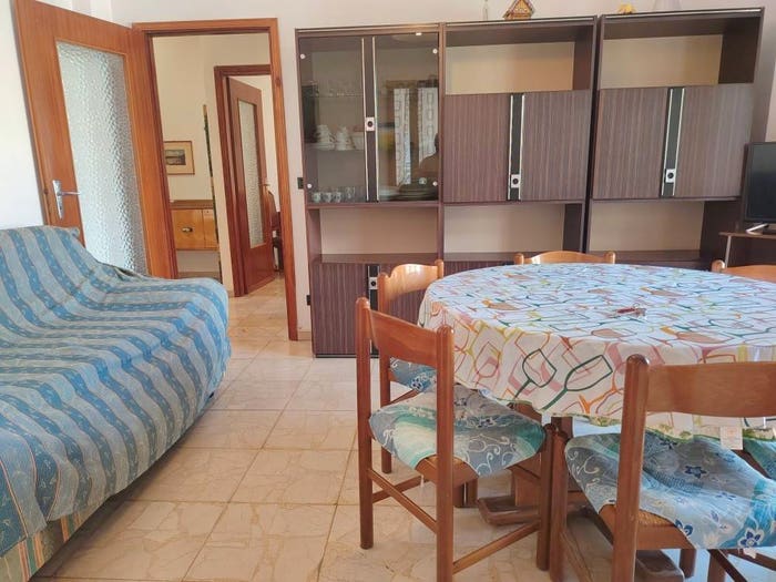 Appartamento trilocale in vendita in Via Aprile, Borghetto Santo Spirito