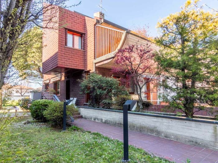 Casa con 5 locali in vendita in VIA BENEDETTO MARCELLO, Beata Giuliana, Busto Arsizio