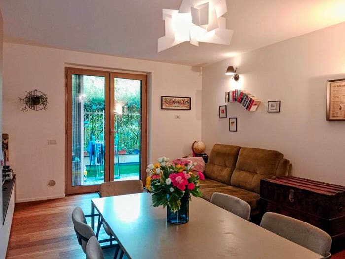 Appartamento trilocale in vendita in Via dell'Ulivo, Quarto, Genova