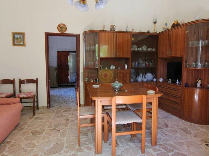 Casa quadrilocale in vendita in Via della Fontana, Conservatore San Giacomo, Ragusa