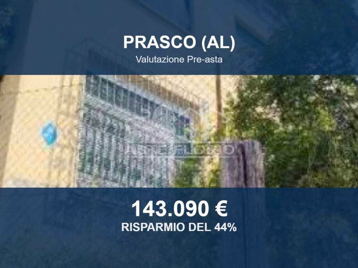 Casa con 6 locali in vendita in Via Delle Rocche, Prasco