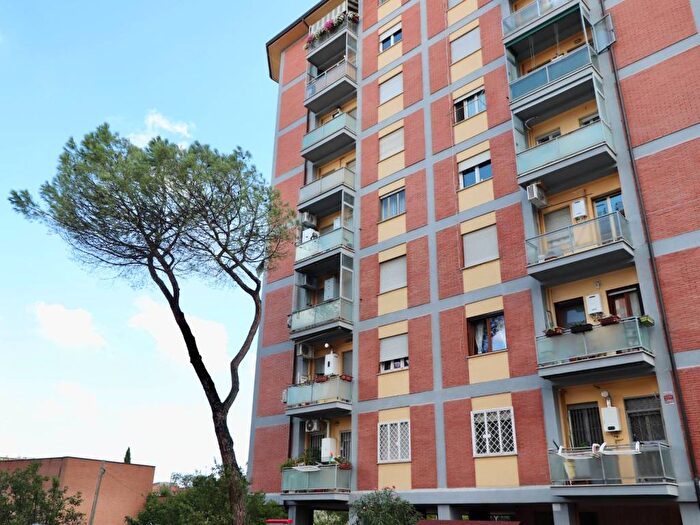 Appartamento trilocale in vendita in Viale dei Romanisti, Alessandrino Torre Spaccata, Roma