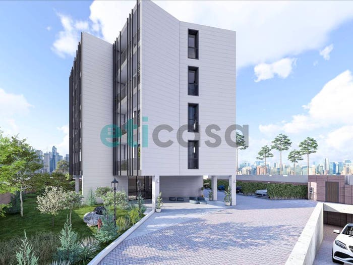 Appartamento con 6 locali in vendita in Piazzale Torino Piacenza, Infrangibile, Piacenza