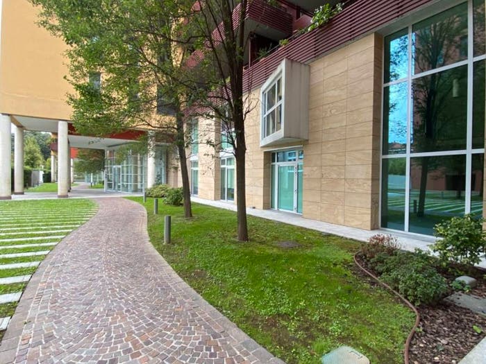 Appartamento trilocale in vendita in Viale Liguria, Navigli Darsena, Milano