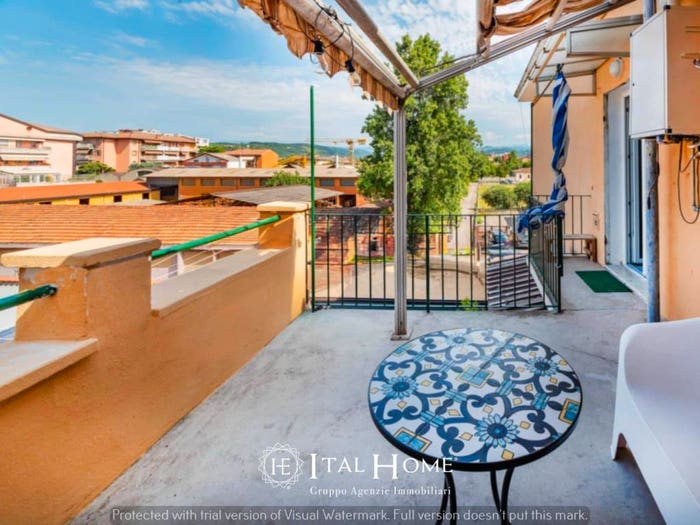 Appartamento quadrilocale in vendita in Via Cesare Betteloni, Borgo Venezia, Verona