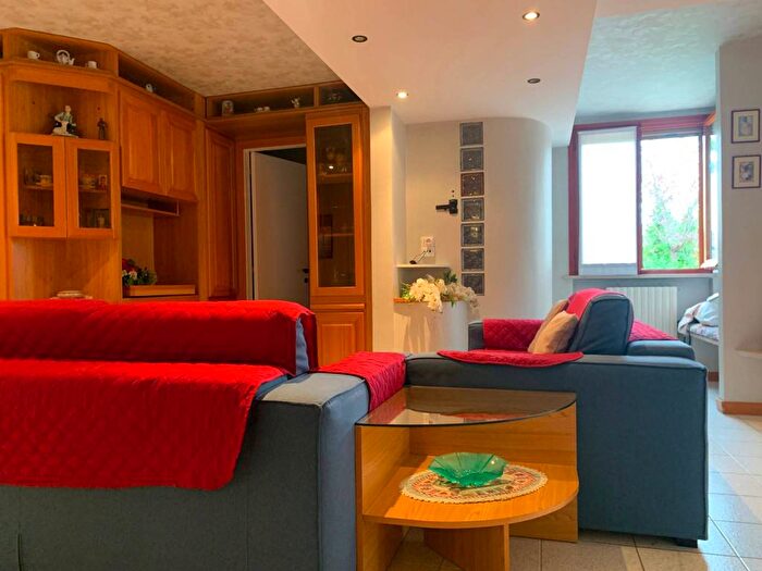 Appartamento quadrilocale in vendita in Via delle Regioni, Villa Fastiggi, Pesaro