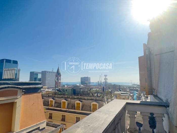 Appartamento quadrilocale in vendita in Via Giacomo Balbi Piovera, Sampierdarena, Genova