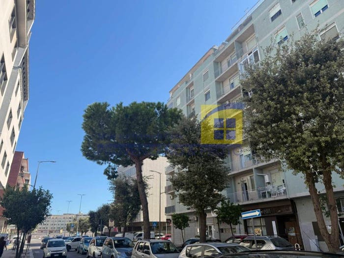 Appartamento trilocale in vendita in Viale Commenda, Commenda, Brindisi