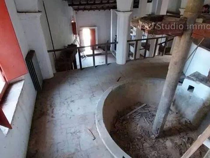 Casa con 5 locali in vendita in Via Dello Stadio, Camaiore Paese, Camaiore