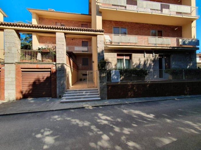 Appartamento con 6 locali in vendita in Via Piave, Centro, Gubbio