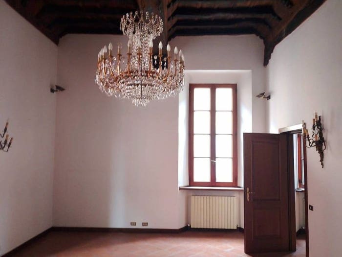 Appartamento trilocale in vendita in Via Melchiorre Gioia, Centro Storico, Piacenza