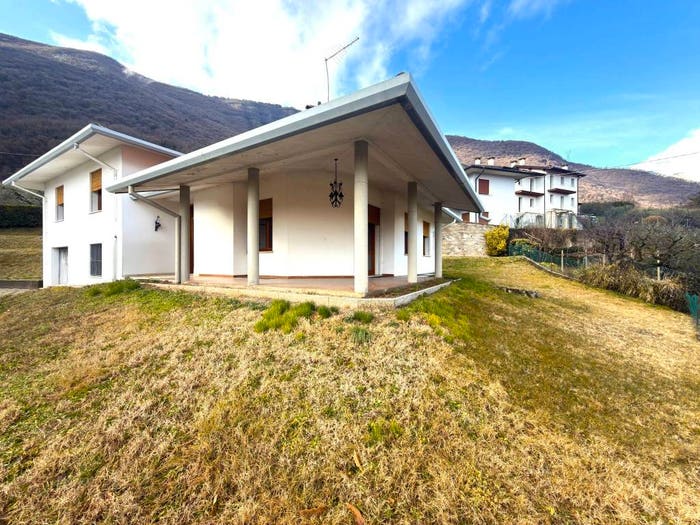 Casa quadrilocale in vendita in Campese, Bassano del Grappa