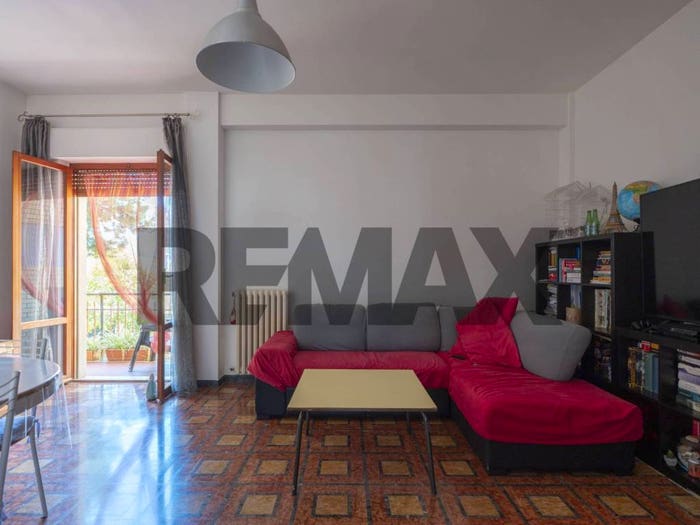 Appartamento con 6 locali in vendita in Via Schweitzer, Colle Paradiso, Jesi