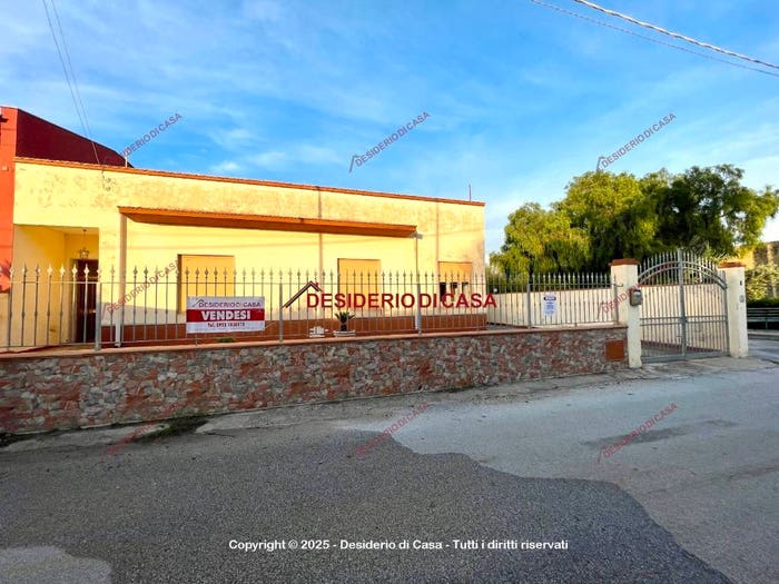 Casa con 5 locali in vendita in Strada Locogrande, Locogrande, Misiliscemi