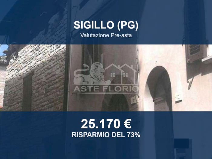 Casa con 5 locali in vendita in Via E Ronconi, Centro, Sigillo