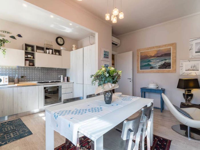 Appartamento trilocale in vendita in Via Paolo Ferreri, Fenarina Via Neghelli Collina di Ponente, Alassio