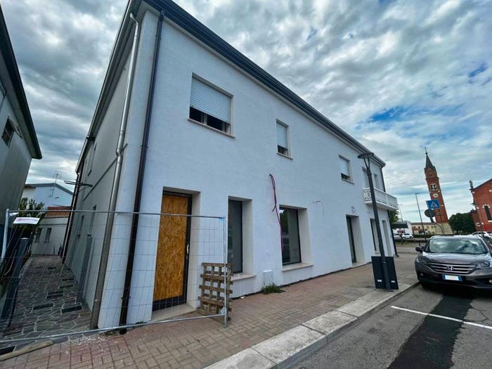 Appartamento trilocale in vendita in Via Mazzini, Centro, Anguillara Veneta