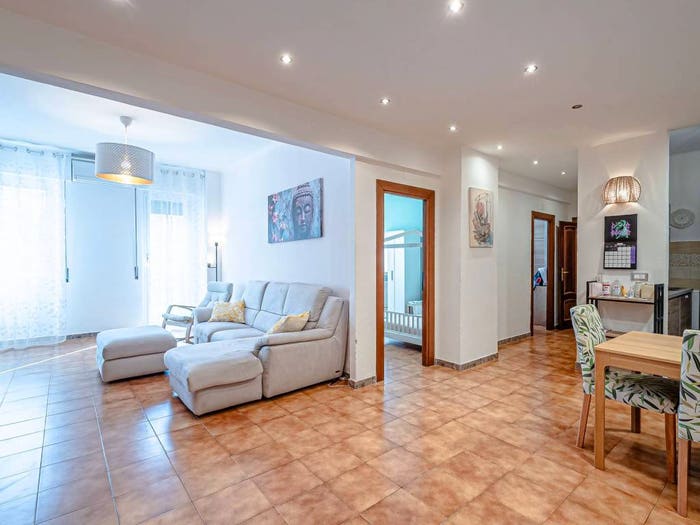 Appartamento trilocale in vendita in Via Posalunga, Borgoratti, Genova