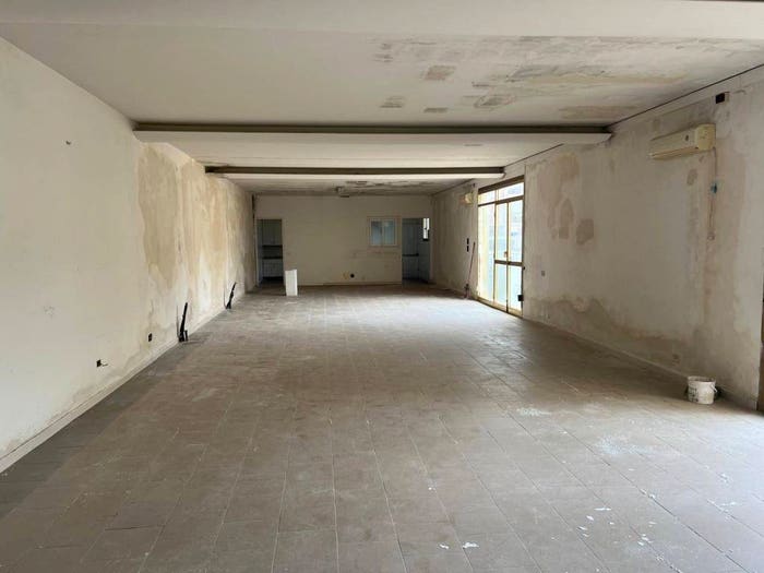 Casa con 6 locali in vendita in Via Martiri Delle Ardeatine, Porta a Lucca, Pisa