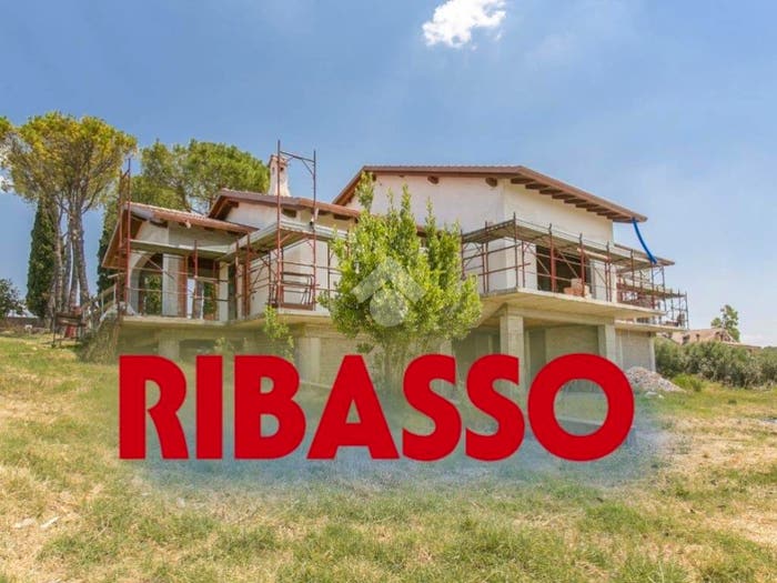 Casa con 6 locali in vendita in Via Monte Sempione, Fonte Nuova