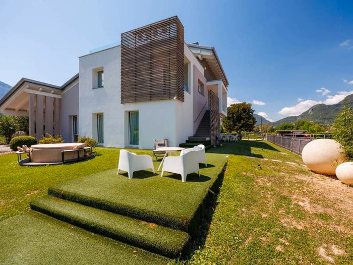 Casa con 6 locali in vendita in Via Baiguini, Centro, Costa Volpino