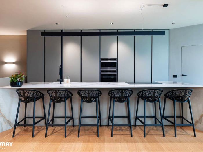 Appartamento con 6 locali in vendita in Via Achille Maiocchi, Morgagni, Milano