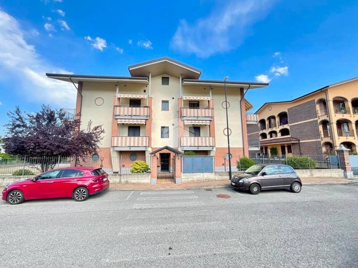 Appartamento quadrilocale in vendita in Via Nelson Mandela, Centro, Leinì