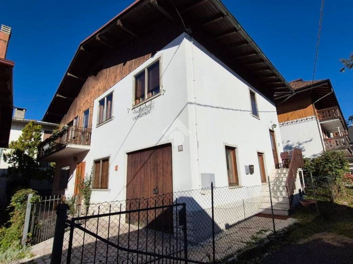 Appartamento trilocale in vendita in Piazzetta degli alpini, Centro, Asiago
