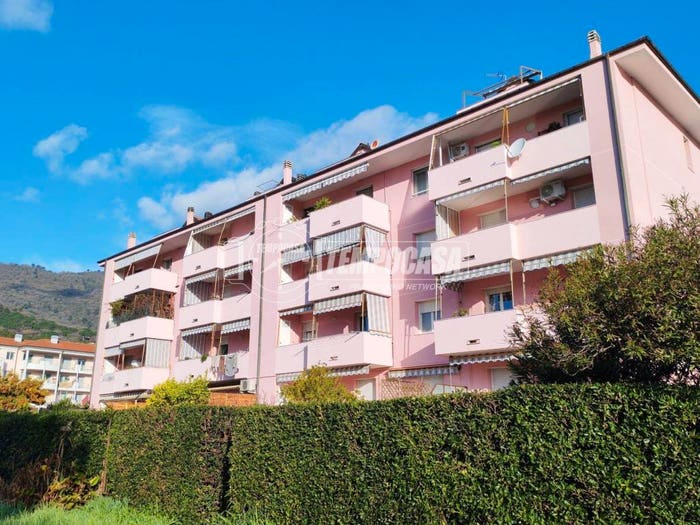 Appartamento quadrilocale in vendita in Via Risorgimento, Marina Di Andora, Andora