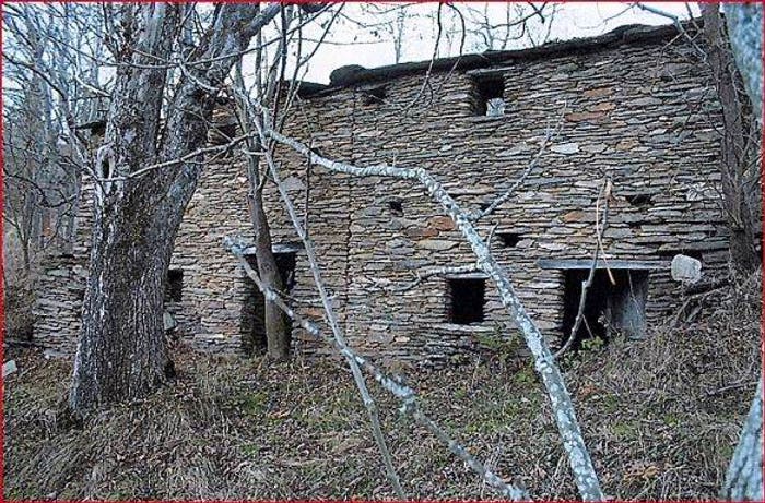 Casa quadrilocale in vendita in Ostana