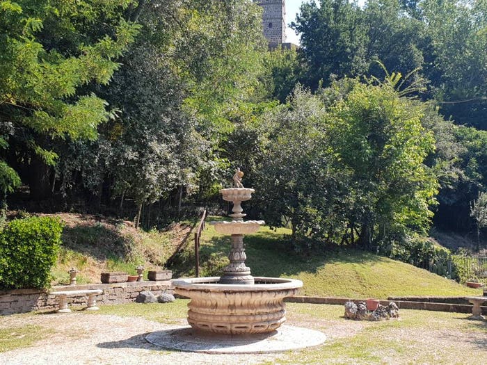 Casa con 5 locali in vendita in Via Flaminia, Civita Castellana
