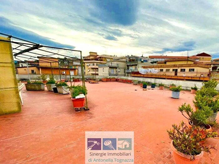 Appartamento con 6 locali in vendita in Le Grazie, Ancona