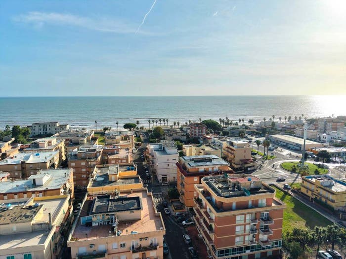 Appartamento trilocale in vendita in Via delle Arene, Lungomare Circe Via Badino, Terracina