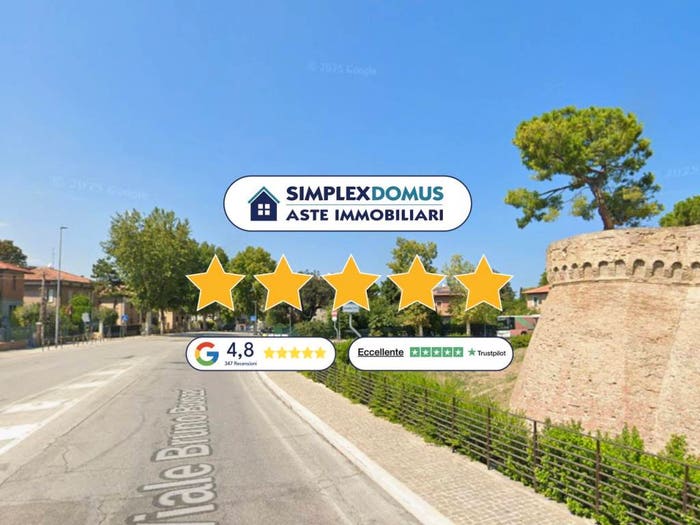 Casa con 6 locali in vendita in Via Ferriano Sant'Angelo, Centro Storico, Fano