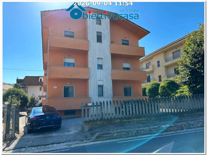 Appartamento con 5 locali in vendita in Via San Donato, Sant'Onofrio Floriano, Campli