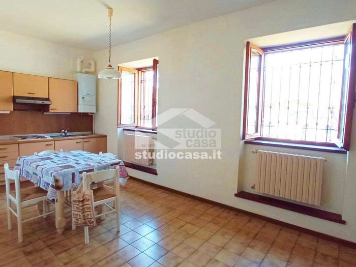 Appartamento bilocale in vendita in Villa d'Ogna
