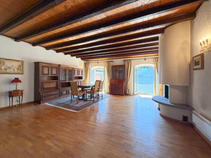 Casa trilocale in vendita in Campione d'Italia