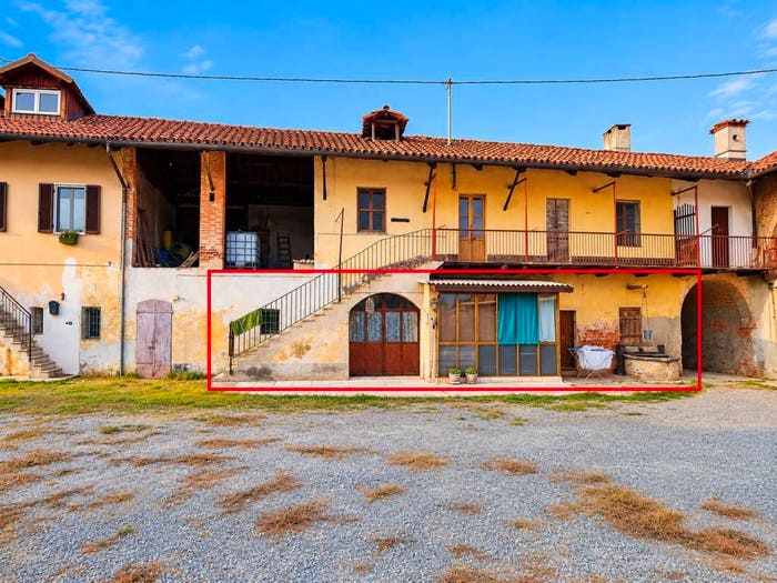 Appartamento bilocale in vendita in Via Villafalletto, Saluzzo