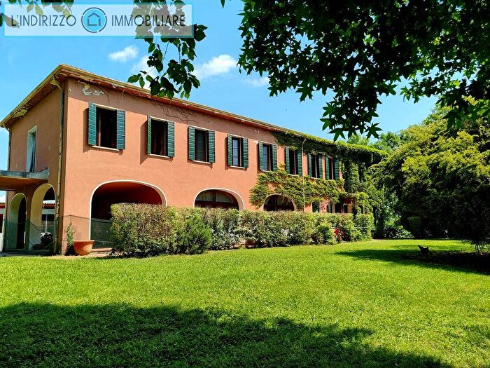 Casa con 6 locali in vendita in Trebaseleghe
