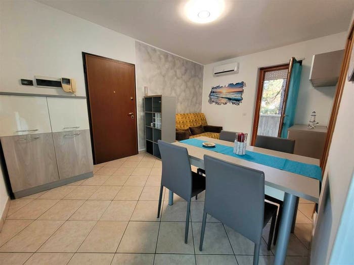 Appartamento bilocale in vendita in Via Canova, Cedrate, Gallarate