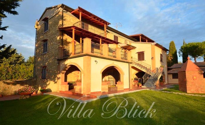 Casa con 6 locali in vendita in via sisto longo, Guardistallo